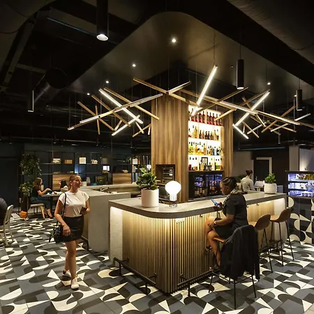 Novotel Centre Halles Hotel 4*