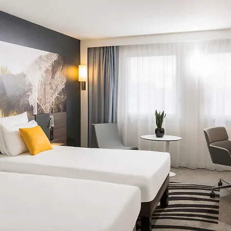 Novotel Centre Halles Hotel 4*