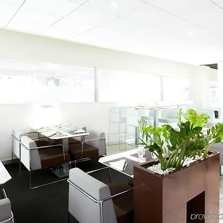 Novotel Centre Halles Hotel 4*