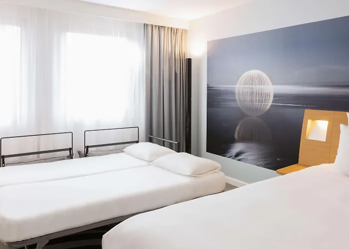 Novotel Centre Halles Hotel