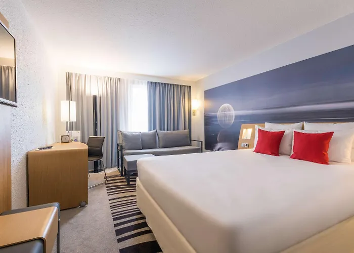Hotel Novotel Centre Halles 4*