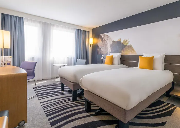 Novotel Centre Halles 4*