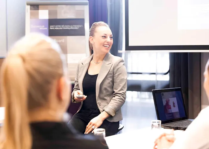 Novotel Centre Halles 4*