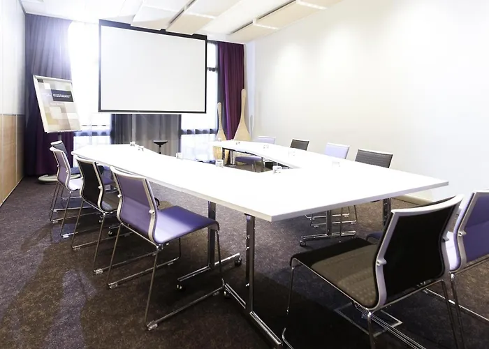 Novotel Centre Halles Hotel 4*