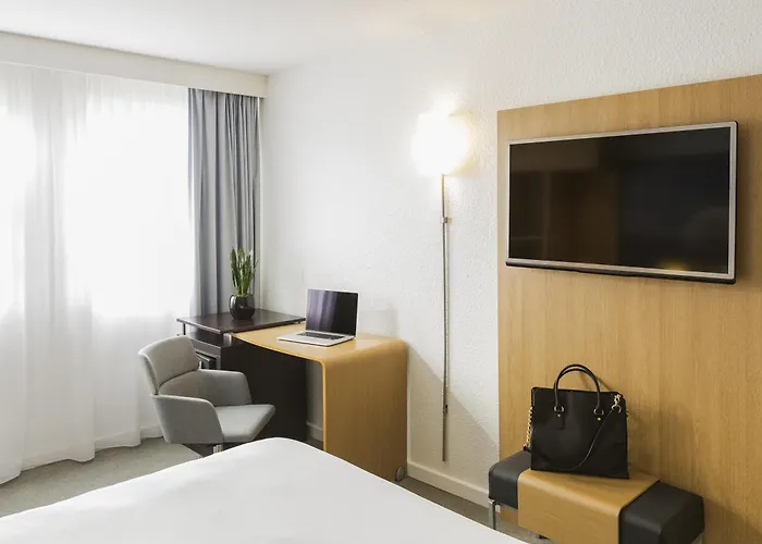 Hotel Novotel Centre Halles